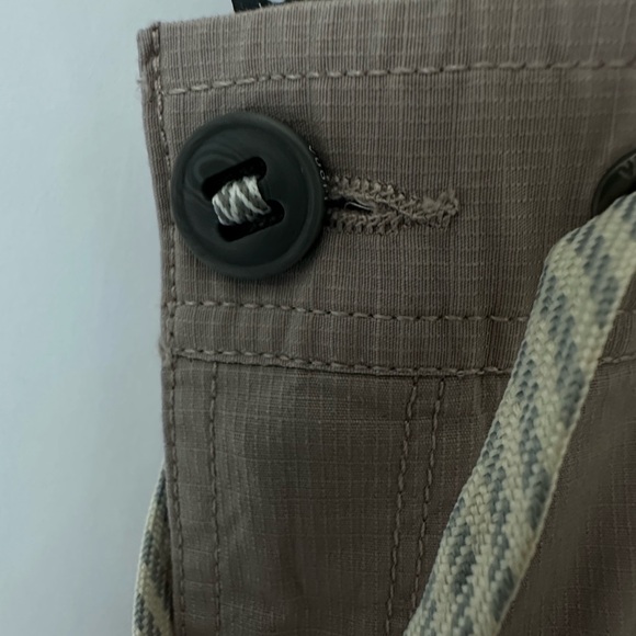 Vuori Ripstop Pants - Picture 11 of 13